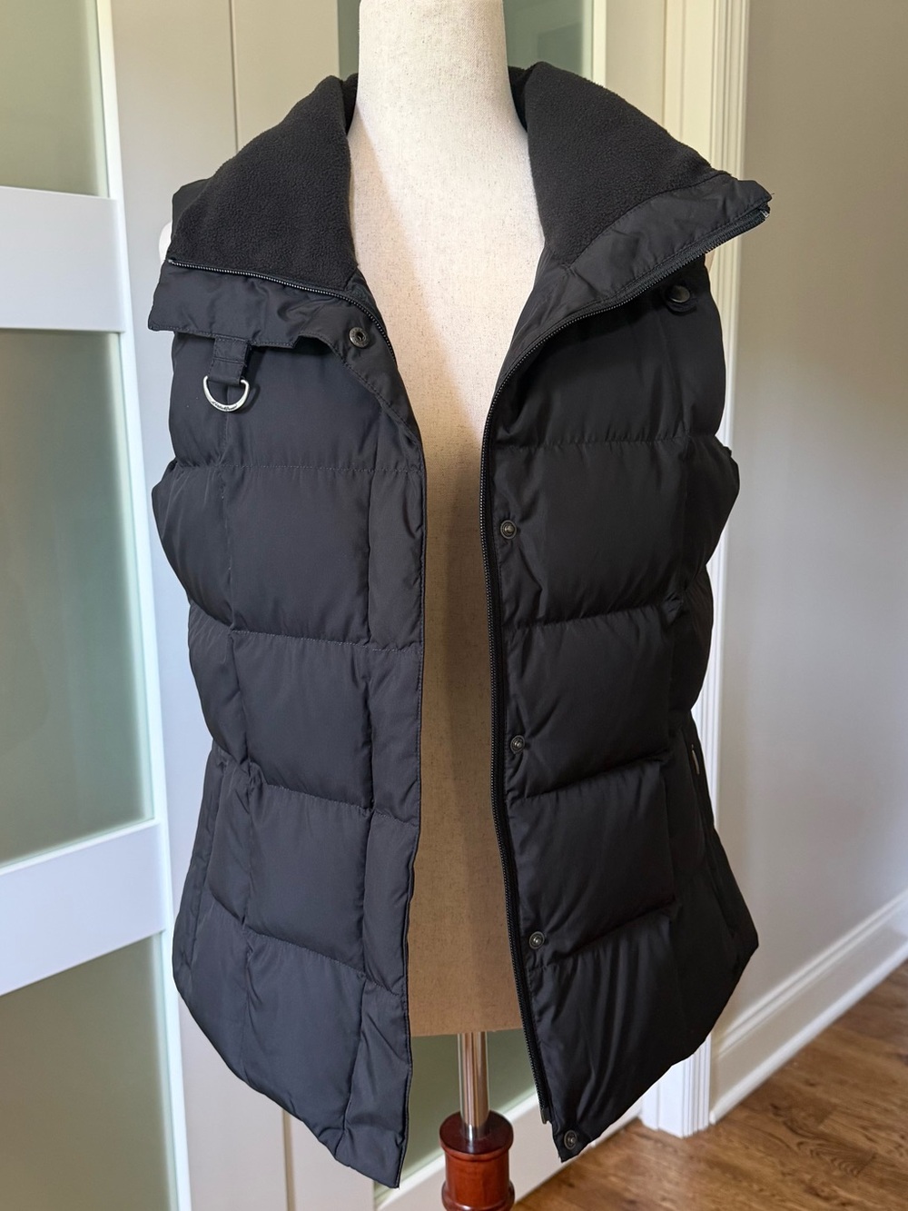 Eddie Bauer Black Quilted Goose Down Puffer Vest - Picture 2 of 9